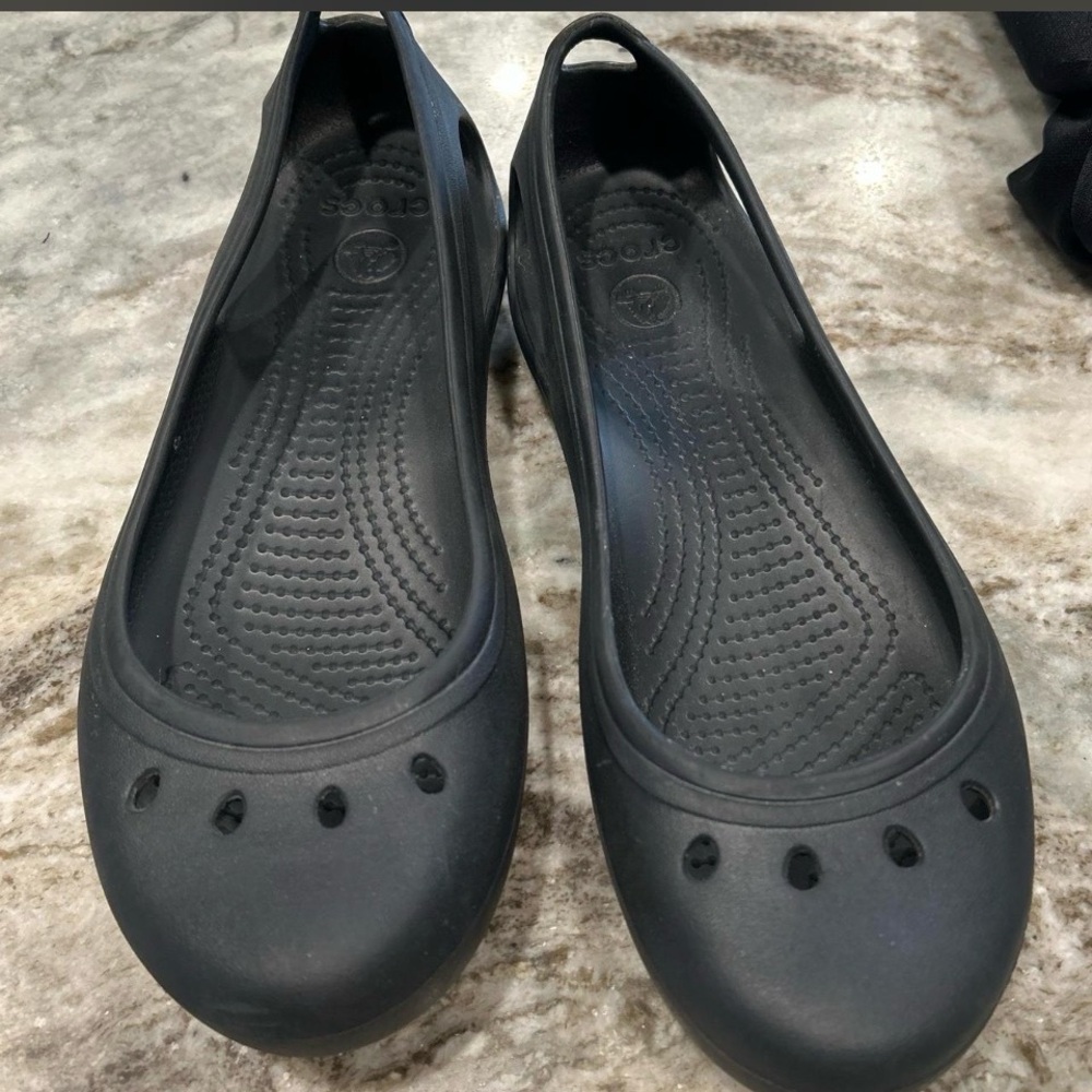 CROCS Women's Black Slip-On Ballet Flats with Vent Details